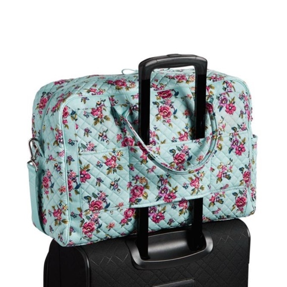 NWT Vera Bradley Iconic Weekender Travel Tote Bag Water Bouquet - Picture 2 of 6